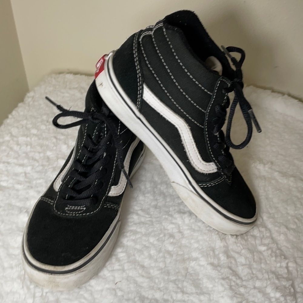 VANS Off the Wall Youth Hi Top Size 13